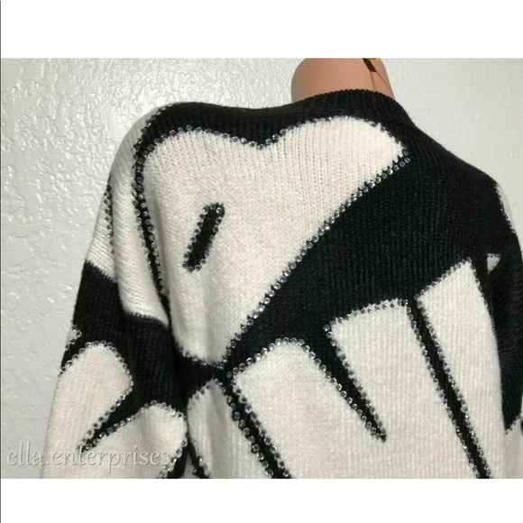 VS Pink Fashion Show 2018 Bling Lace Up Sweater - Picture 4 of 8